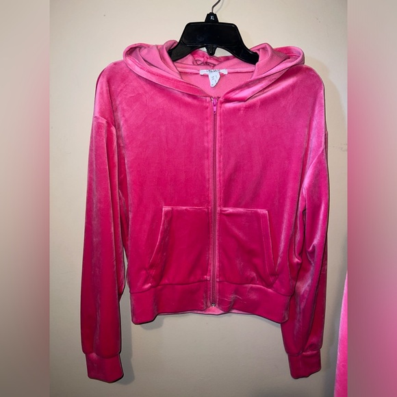 Pink Velour Zip up and sweat pants set - Picture 15 of 17